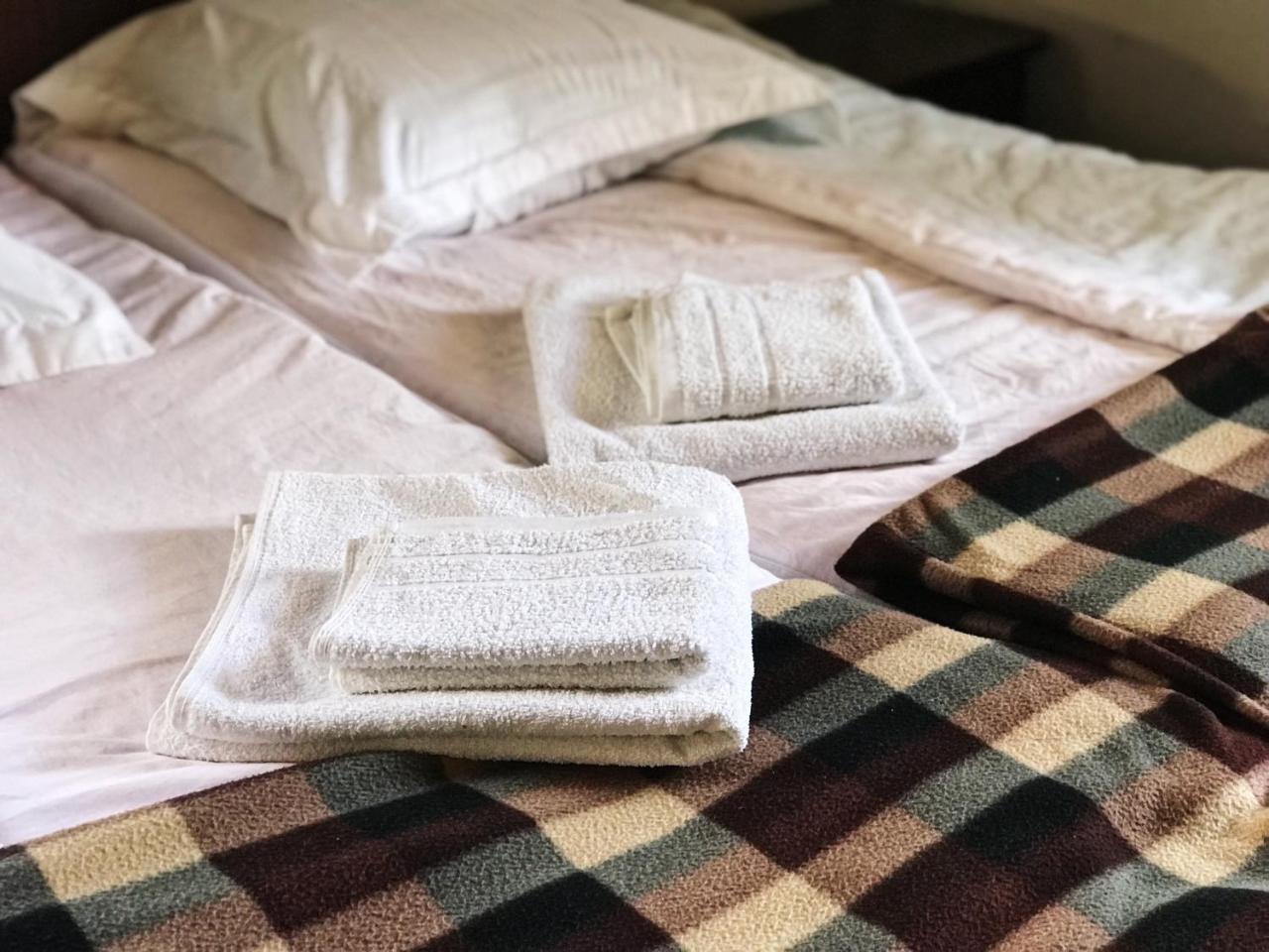 Guest House Svan-Ski Mestia Ngoại thất bức ảnh